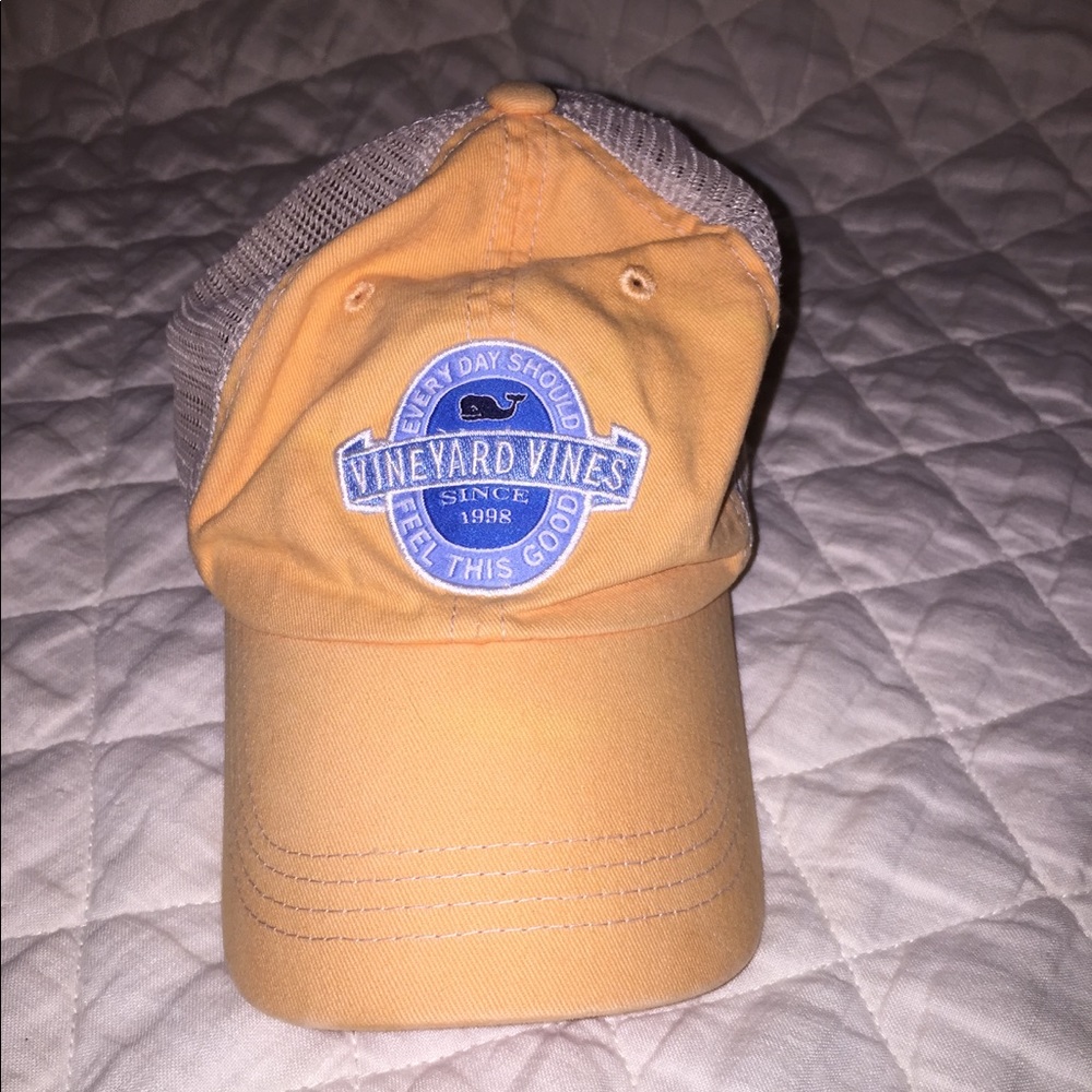 Vineyard Vines cap 🐳